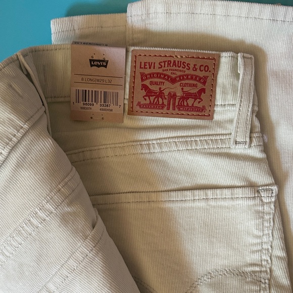 Levi’s 724 high rise slim straight size 8 long nwt - Picture 4 of 4